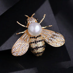Vintage 3D Pearl Bee Brooch in Unique Style