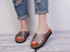 Oversized Light-Soled Sandals for Comfortable Wear